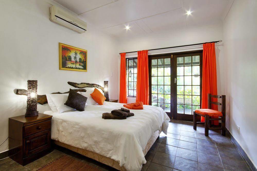 Maputaland Guest House Saint Lucia Estuary Extérieur photo